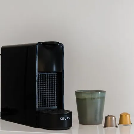 Διαμέρισμα Casa Boma - Design & Spacious With Balcony - Alvalade Ii