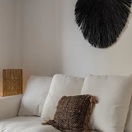 Casa Boma - Design & Spacious With Balcony - Alvalade Ii * Lissabon