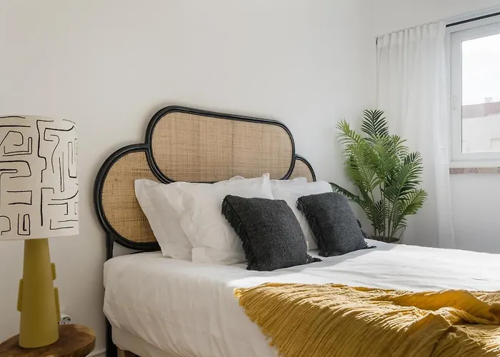 公寓 Casa Boma - Design & Spacious With Balcony - Alvalade Ii