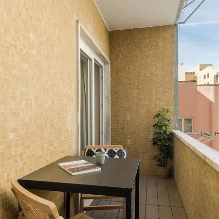 شقة Casa Boma - Design & Spacious With Balcony - Alvalade Ii *